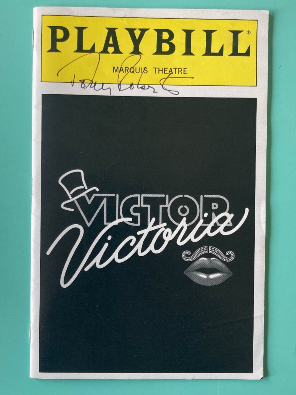 Tony Roberts Only Signed Playbill Victor / Victoria Julie Andrews February 1997